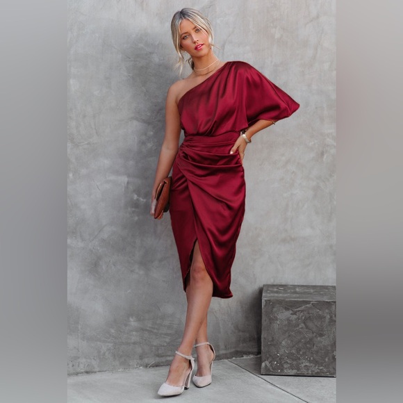 Cupshe Burgundy One-Shoulder nwt dress great for any event holiday ready - Picture 3 of 5